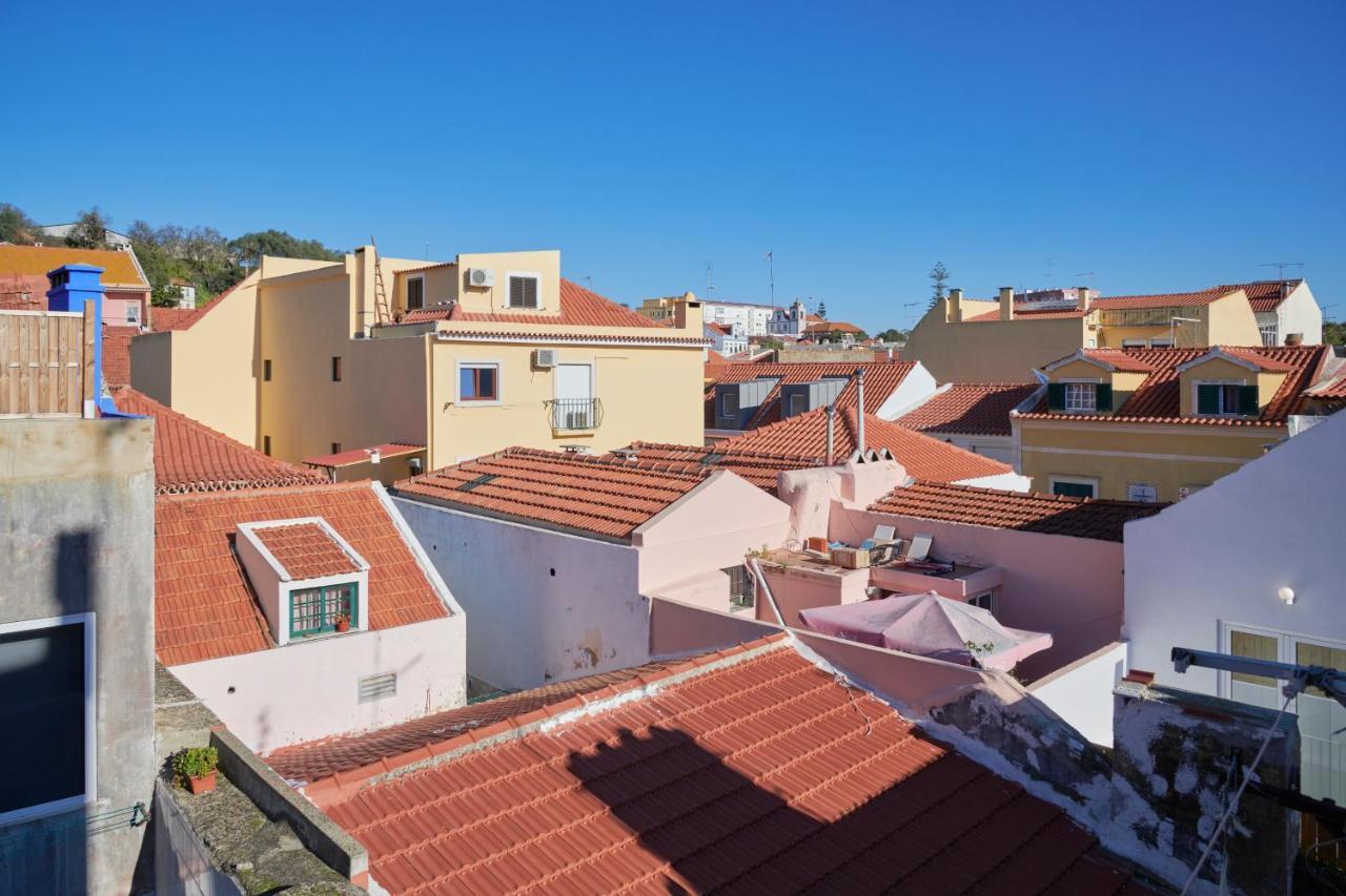 Central & Sunny 2Br Apt Near Beach, By Timecooler Setúbal Kültér fotó